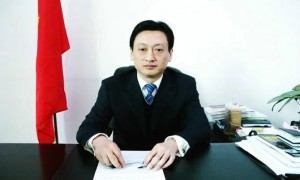 曾海洋,六大纪律全违反